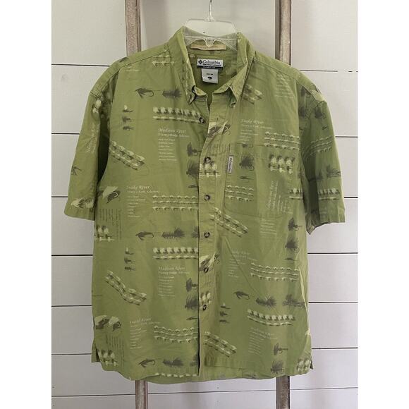 Columbia River Lodge Mens Green Fishing Lure Button Short Sleeve Shirt Large - Picture 1 of 5